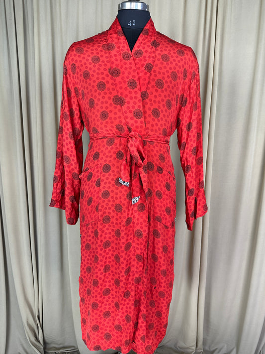 Silky Soft Men’s Kimono Robe | Masculine Elegant Classic Sustainable Vintage House Robe gift | Timeless Comfy Lounge Beach Wear | Red Floral