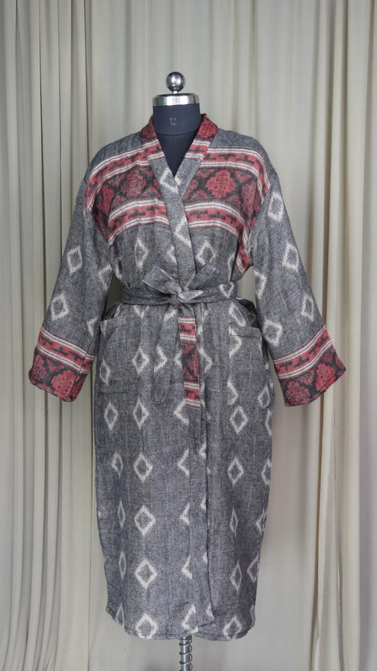Yak Wool Blend Women Kimono Robe, Cozy Warm Winter Romance Loungewear, Gray Diamond Print Cardigan House Coat with Pockets, Quirky Christmas Gift