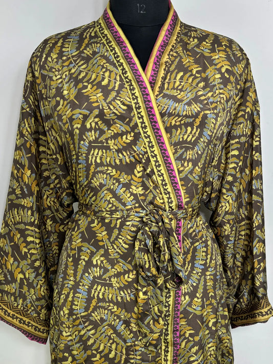 Recycle Silk Sari Women Kimono | Boho Chic Robe House | Beach Cover Up Vintage Bridesmaid Lounge Dressing Gown l Resort Wear Gypsy Nightwear