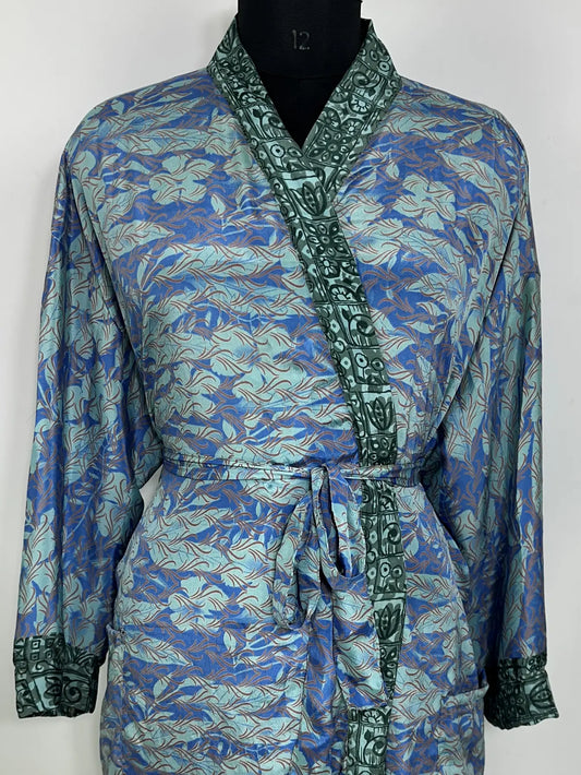 Recycle Silk Sari Women Kimono | Boho Chic Robe House | Beach Cover Up Vintage Bridesmaid Lounge Dressing Gown l Resort Wear Gypsy Nightwear