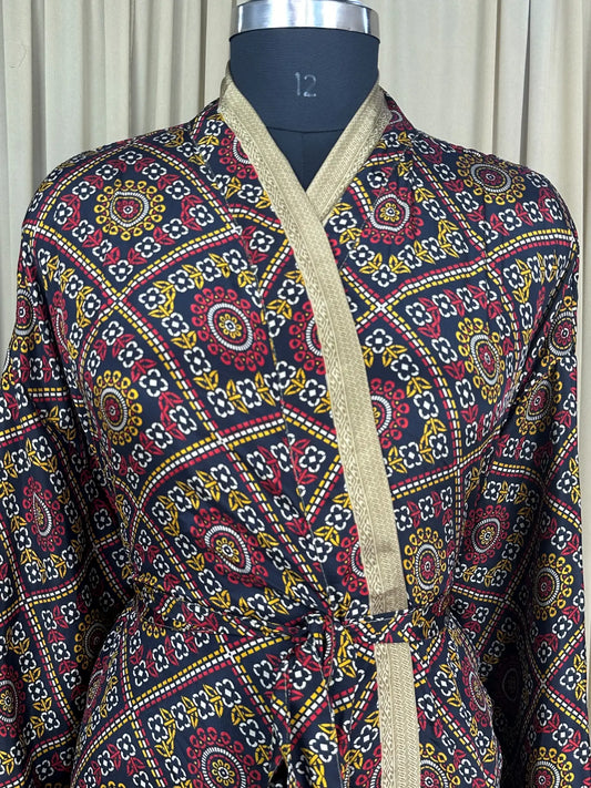 Recycle Silk Sari Women Kimono | Boho Chic Beach Cover Up Vintage Lounge Dressing Robe l Resort Wear Regal Gypsy House Robe | Black Floral