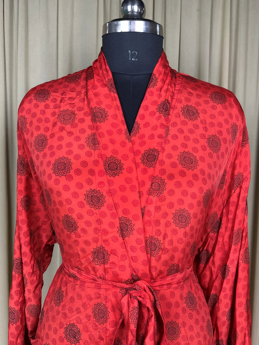 Silky Soft Men’s Kimono Robe | Masculine Elegant Classic Sustainable Vintage House Robe gift | Timeless Comfy Lounge Beach Wear | Red Floral