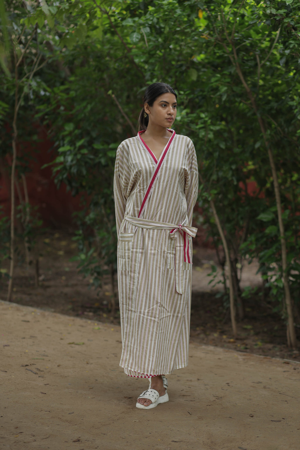 Women Cotton Kimono Robe, Reversible Striped Boho Loungewear, Lightweight Spa Beach Resort Outfit with Pockets, One Size Breathable Bathrobe