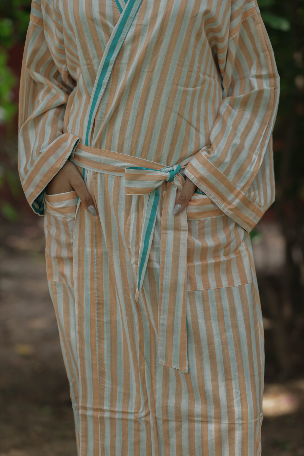 Women's reversible Cotton Kimono Robe in striped with pockets