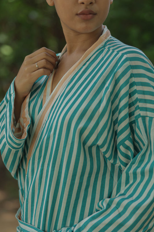 Women Cotton Kimono Robe, Reversible Striped Boho Loungewear, Lightweight Spa Beach Resort Outfit with Pockets, One Size Breathable Bathrobe