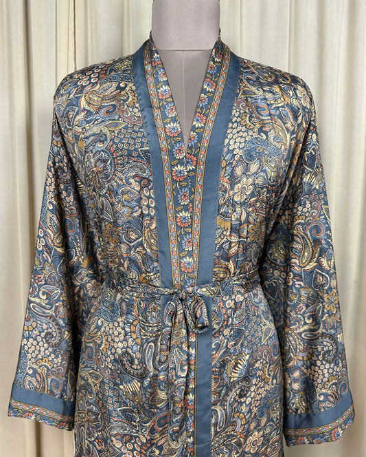 Recycle Silk Sari Women Kimono | Boho Chic Beach Cover Up Vintage Lounge Dressing Robe  l Resort Wear Regal Gypsy House Robe, Gray Floral