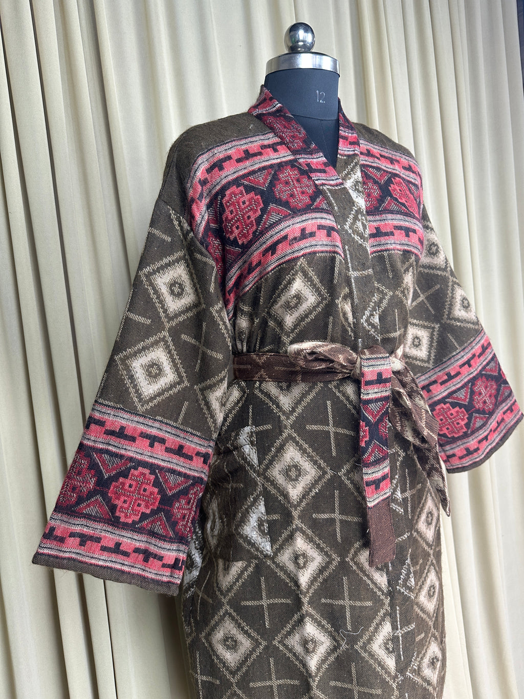 Yak Wool Blend Women Kimono Robe, Cozy Winter Romance Loungewear, Brown Diamond Print Cardigan House Coat with Pockets, Quirky Christmas Gift For Her