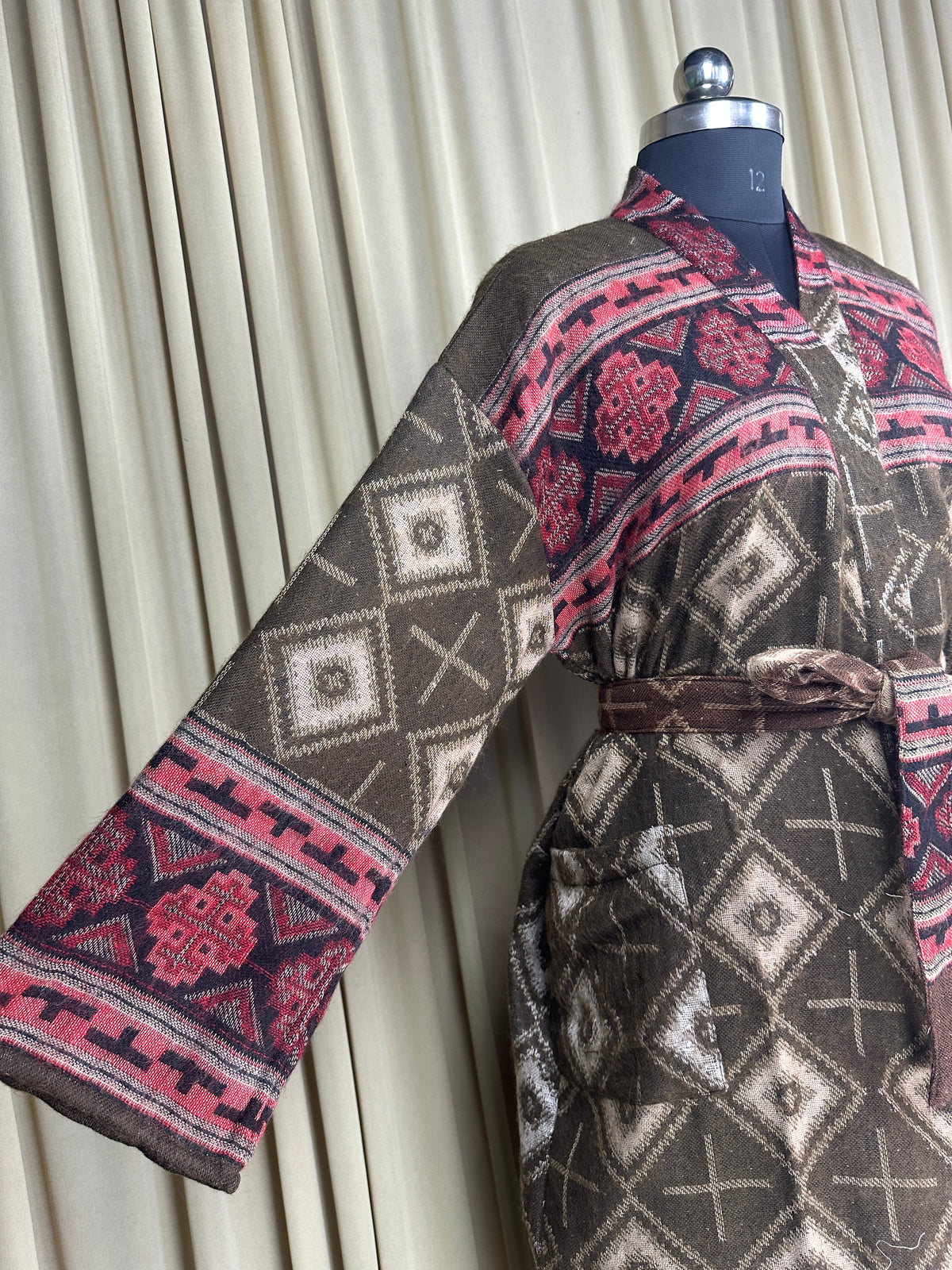 Yak Wool Blend Women Kimono Robe, Cozy Winter Romance Loungewear, Brown Diamond Print Cardigan House Coat with Pockets, Quirky Christmas Gift For Her