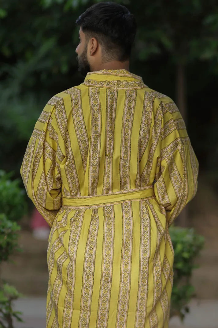 Menâ€™s Long Cotton Kimono Robe, Striped Boho Loungewear with Pockets, One Size Breathable Lightweight Beach Resort Spa Outfit Festival Kimono