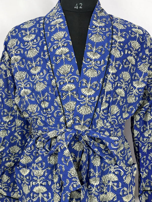 Herren Bademantel aus reiner Baumwolle, Kimono, Funky Sommer-Hauskleidung, handbedruckt, florales Strand-Überkleid, lässige Raucher-Lounge-Kleidung | Blau-weißer Lotus