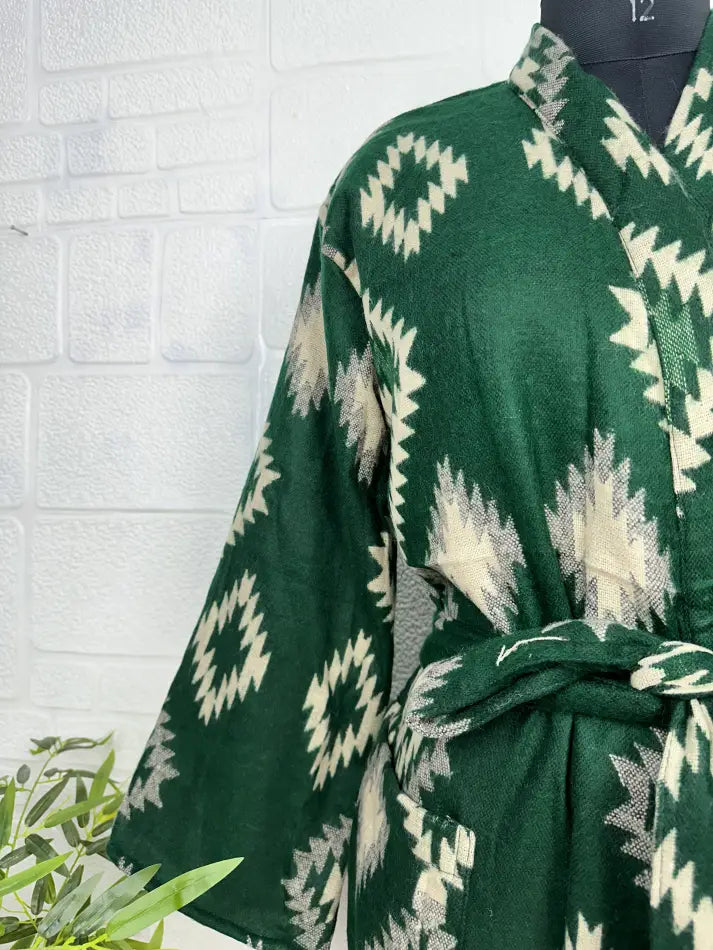 Unisex-Kimono/Robe aus Yakwollmischung mit geometrischen Rauten | Luxuriöser urbaner Blumendruck in Beige, Rot und Blaugrün | Warmes Hygge-Weihnachtsgeschenk für Sie und Ihn
