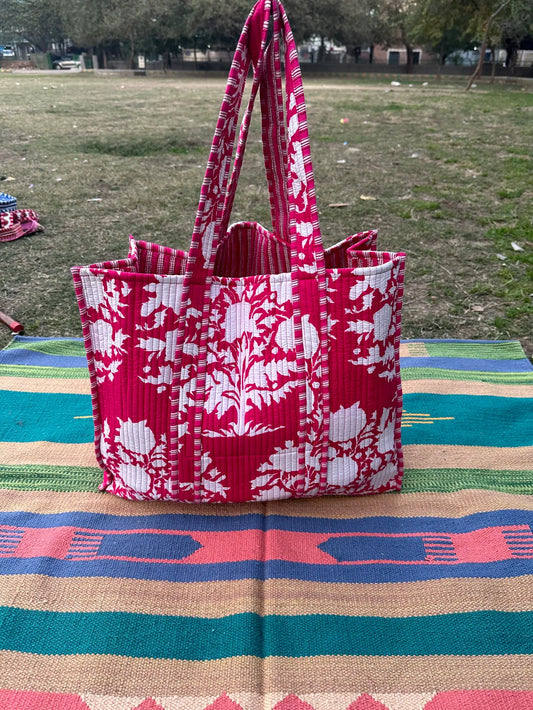 Quilted Cotton Extra Large Tote Bag, Reversible Weekender Shoulder Bag, Eco Friendly Sturdy Grocery Shopping Vibrant Red White Floral