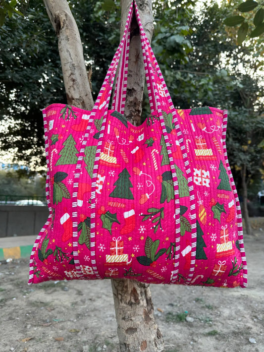 Quilted Cotton Extra Large Tote Bag, Reversible Weekender Shoulder Bag, Eco Friendly Sturdy Grocery Shopping Vibrant Pink Green Christmas Bag