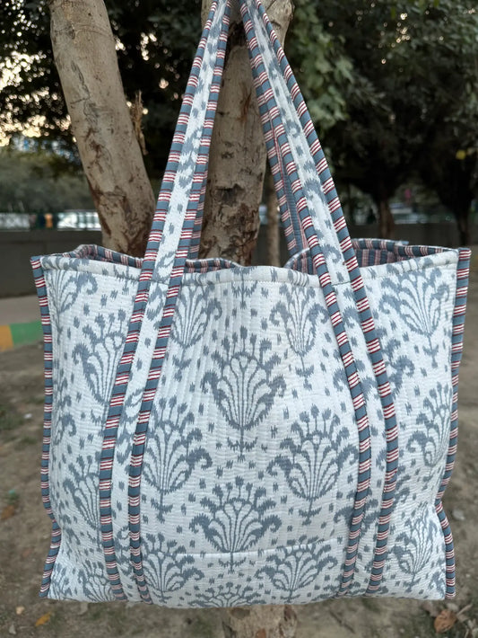 Quilted Cotton Extra Large Tote Bag, Reversible Weekender Shoulder Bag, Eco Friendly Sturdy Grocery Shopping White Gray Motif