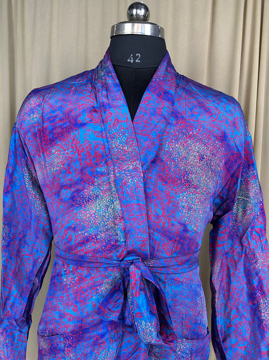 Silky Soft Men’s Kimono Robe, Masculine Elegant Classic Sustainable Vintage House Robe gift, Timeless Comfy Lounge Beach Wear Blue Geometric