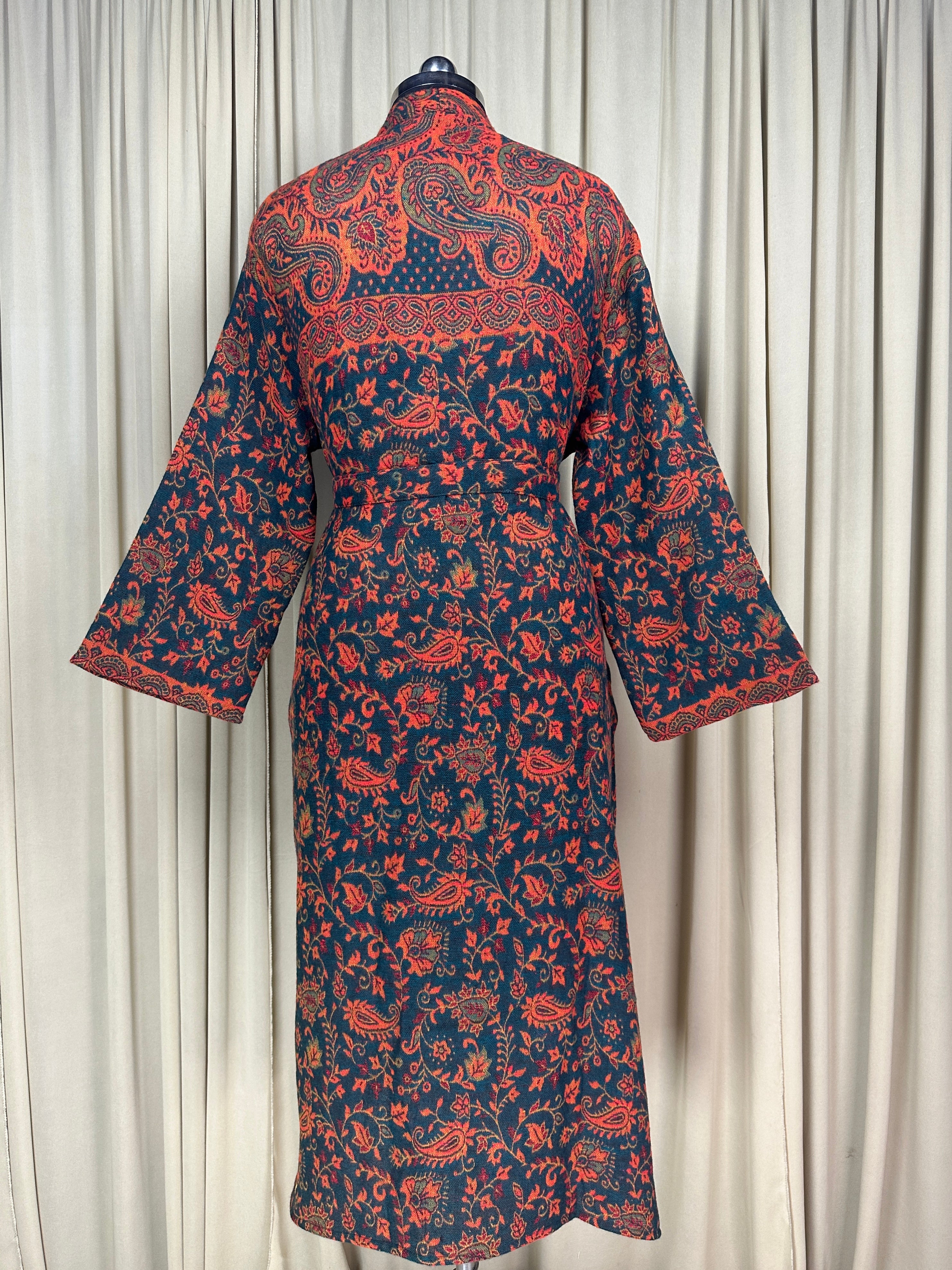 Yak Wool Blend Women Kimono Robe, Cozy Warm Winter Romance Loungewear, Green Paisley Cardigan House Coat with Pockets, Quirky Christmas Gift