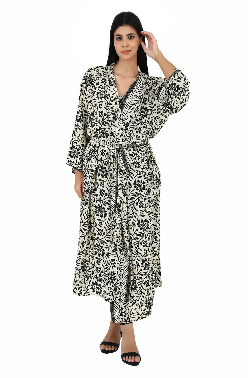 Women's Silk Kimono & Cami Set in ivory black floral