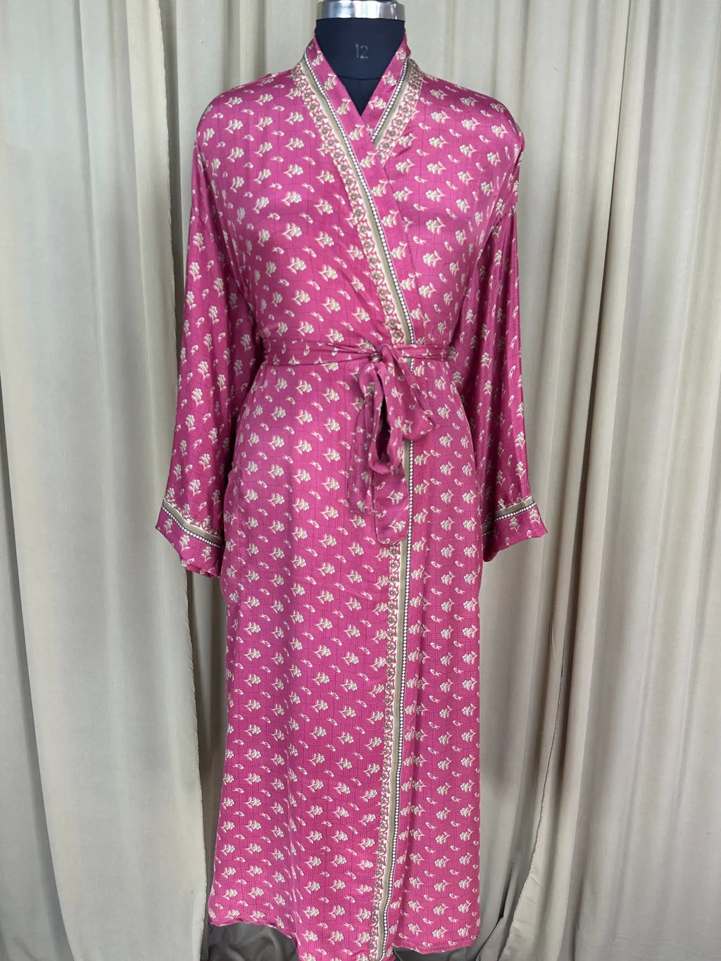 Women's Recycled Silk Kimono Robe in pink floral