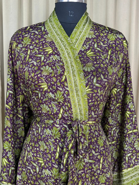 Recycle Silk Sari Women Kimono | Boho Chic Beach Cover Up Vintage Lounge Dressing Robe l Resort Wear Regal Gypsy House Robe | Purple Floral