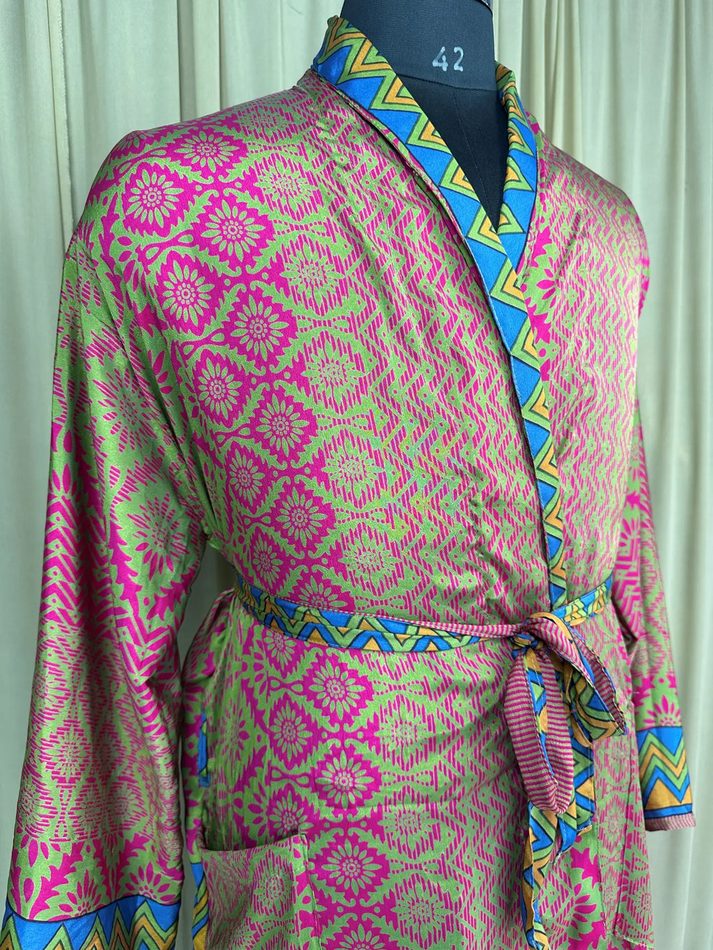 Men's Silky Kimono Robe in pink geometric