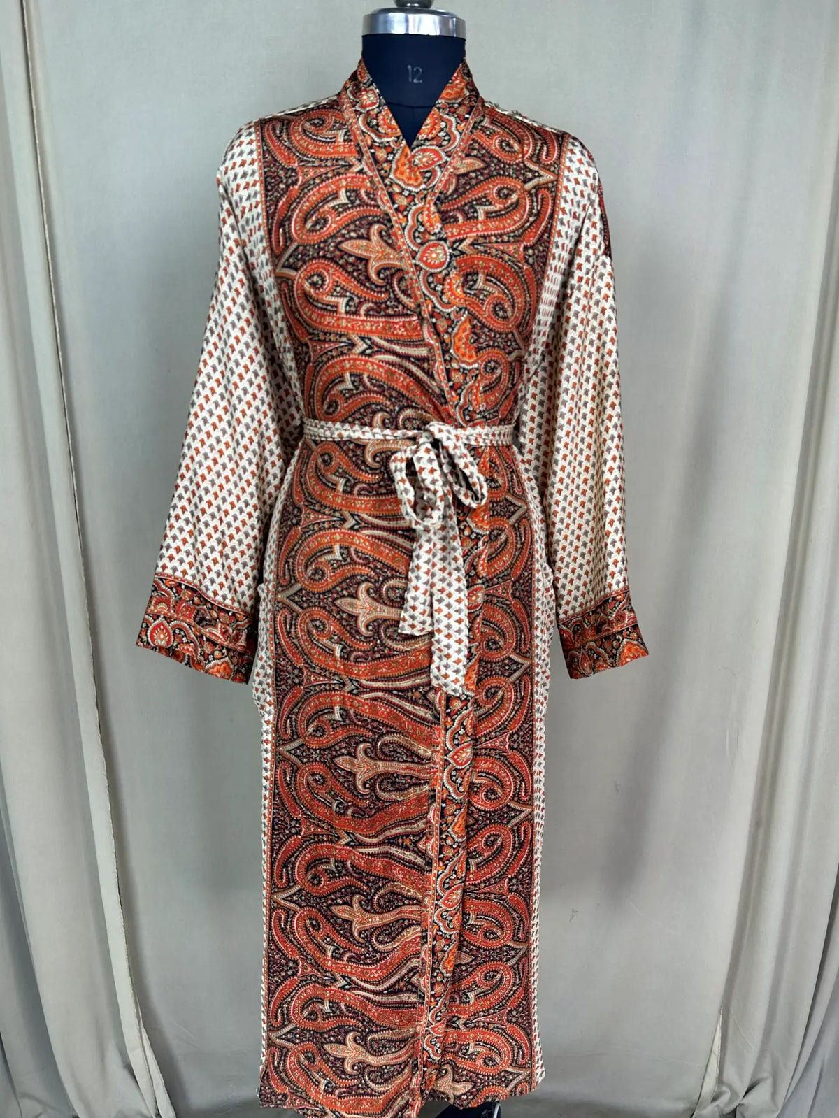 Recycle Silk Sari Women Kimono | Boho Chic Robe House, Beach Cover Up Vintage Bridesmaid Lounge Dressing Gown l Resort Wear Gypsy Nightwear