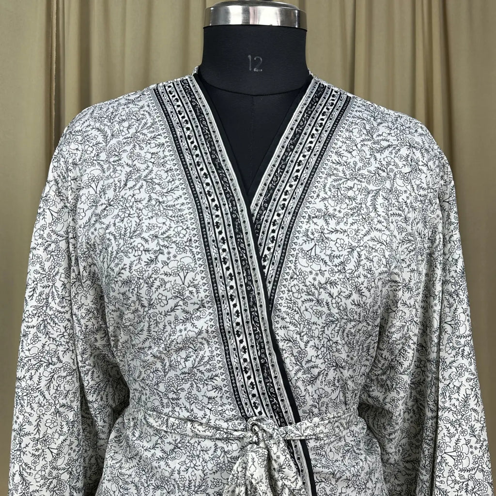 Vintage Silk Kimono Robe in floral