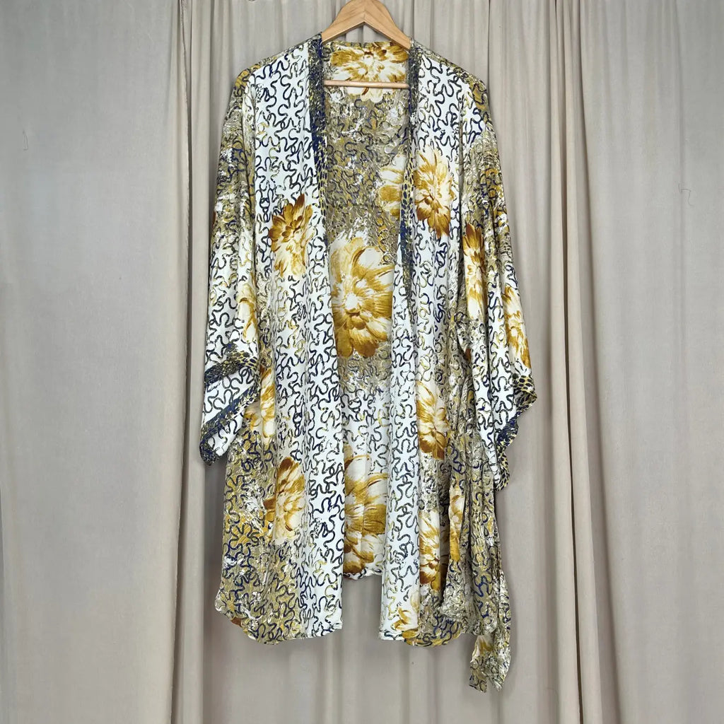 Vintage Silk Kimono Robe in floral