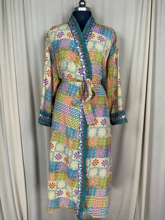 Recycle Silk Sari Women Kimono | Boho Chic Robe House, Beach Cover Up Vintage Bridesmaid Lounge Dressing Gown l Resort Wear Gypsy Nightwear
