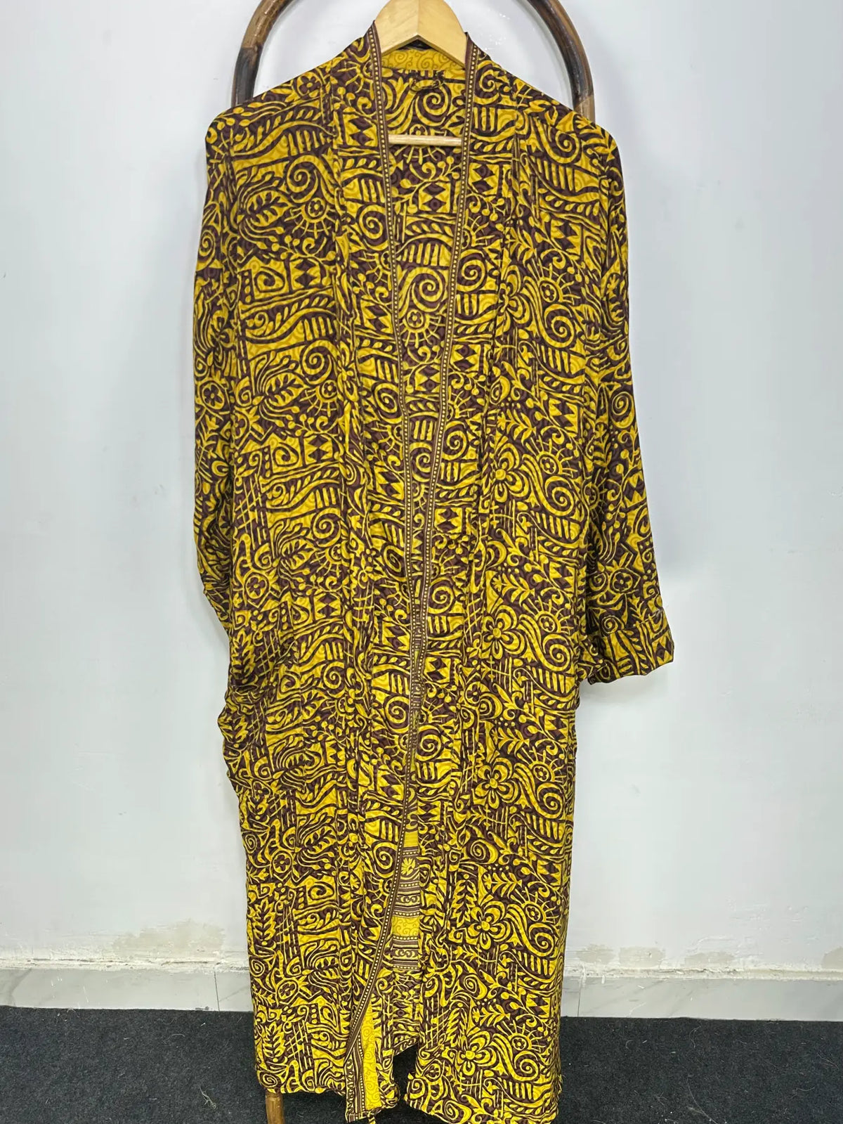 Recycle Silk Sari Women Kimono | Boho Chic Robe House | Beach Cover Up Vintage Bridesmaid Lounge Dressing Gown l Resort Wear Gypsy Nightwear