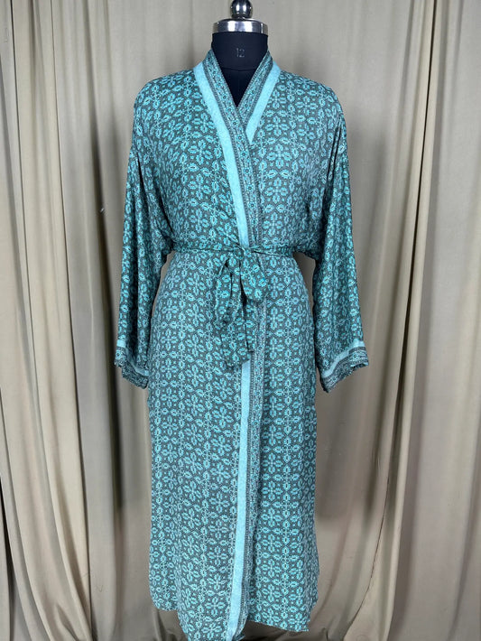Recycle Silk Sari Women Kimono | Boho Chic Robe House, Beach Cover Up Vintage Bridesmaid Lounge Dressing Gown l Resort Wear Gypsy Nightwear