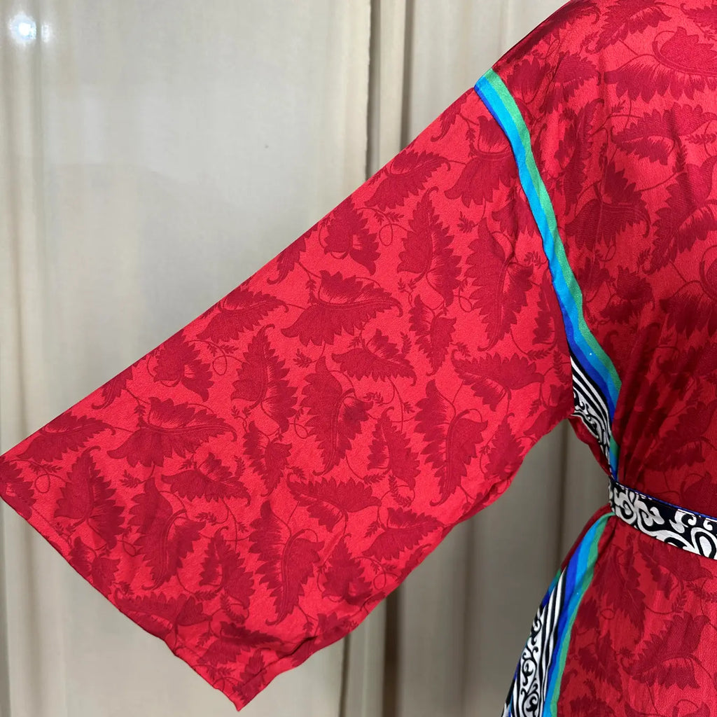 Vintage Silk Kimono Robe in floral