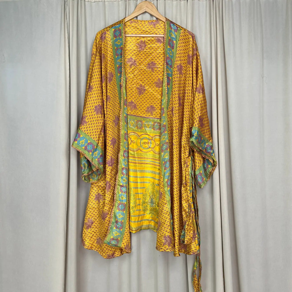 Vintage Silk Kimono Robe in floral