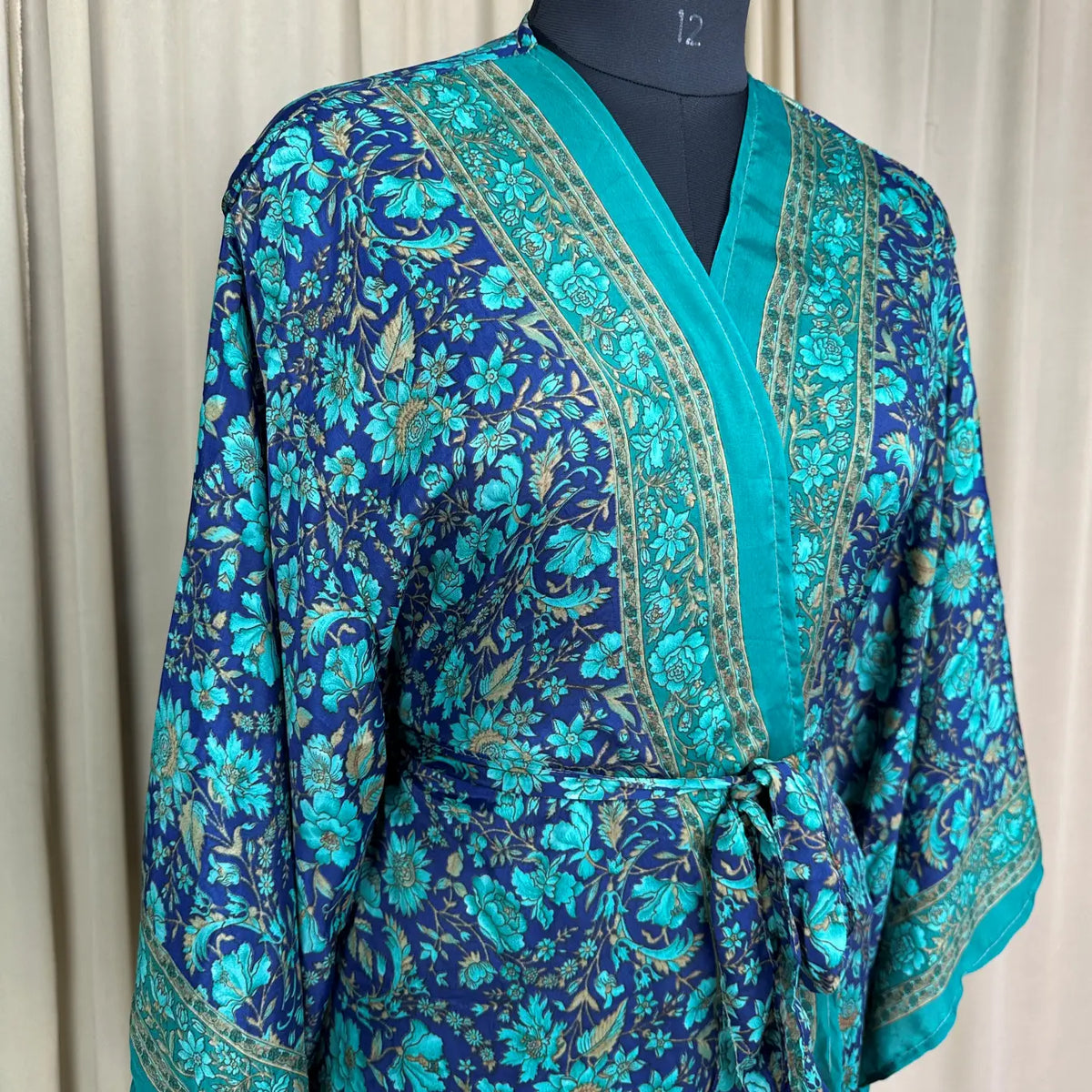 Vintage Silk Kimono Robe in floral