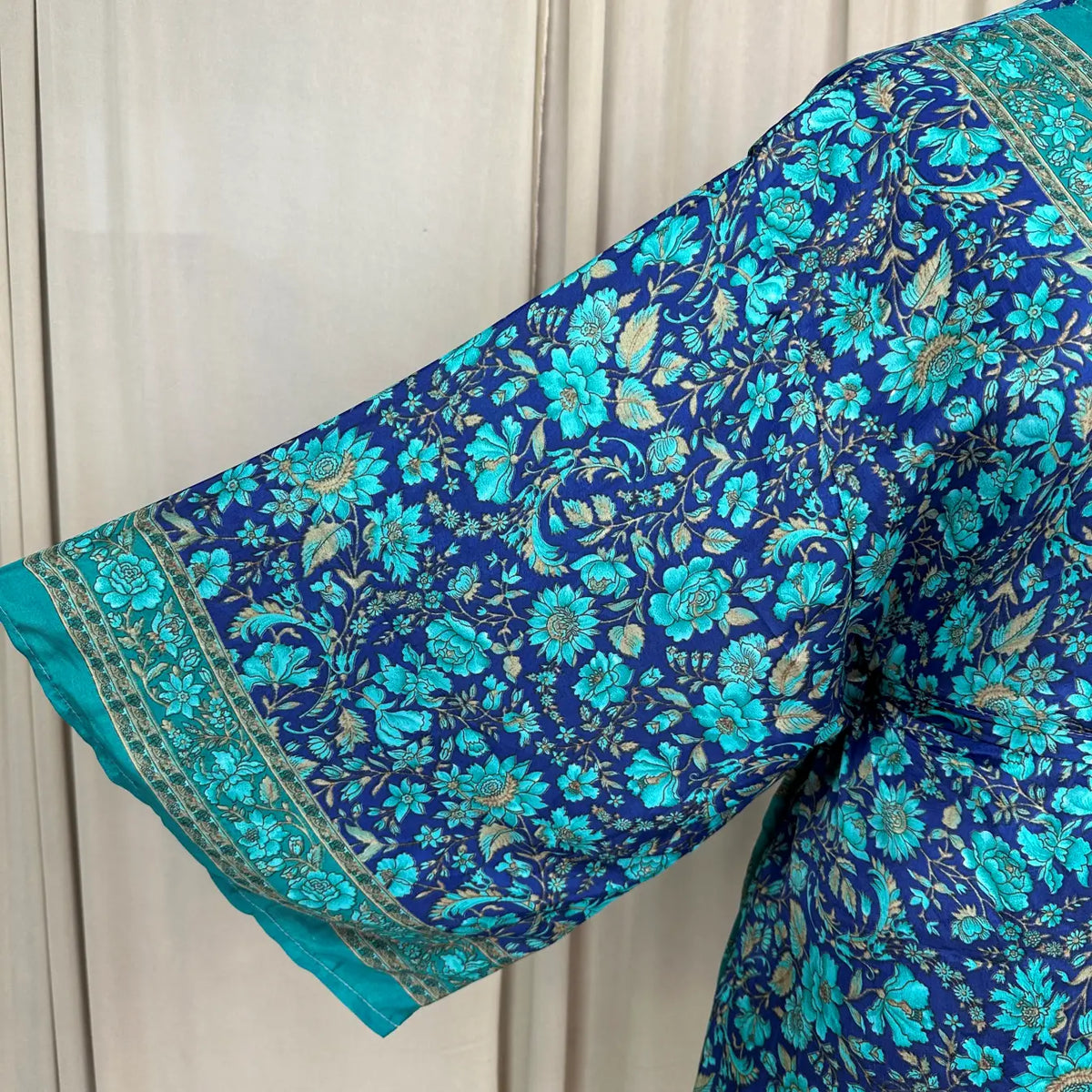 Vintage Silk Kimono Robe in floral