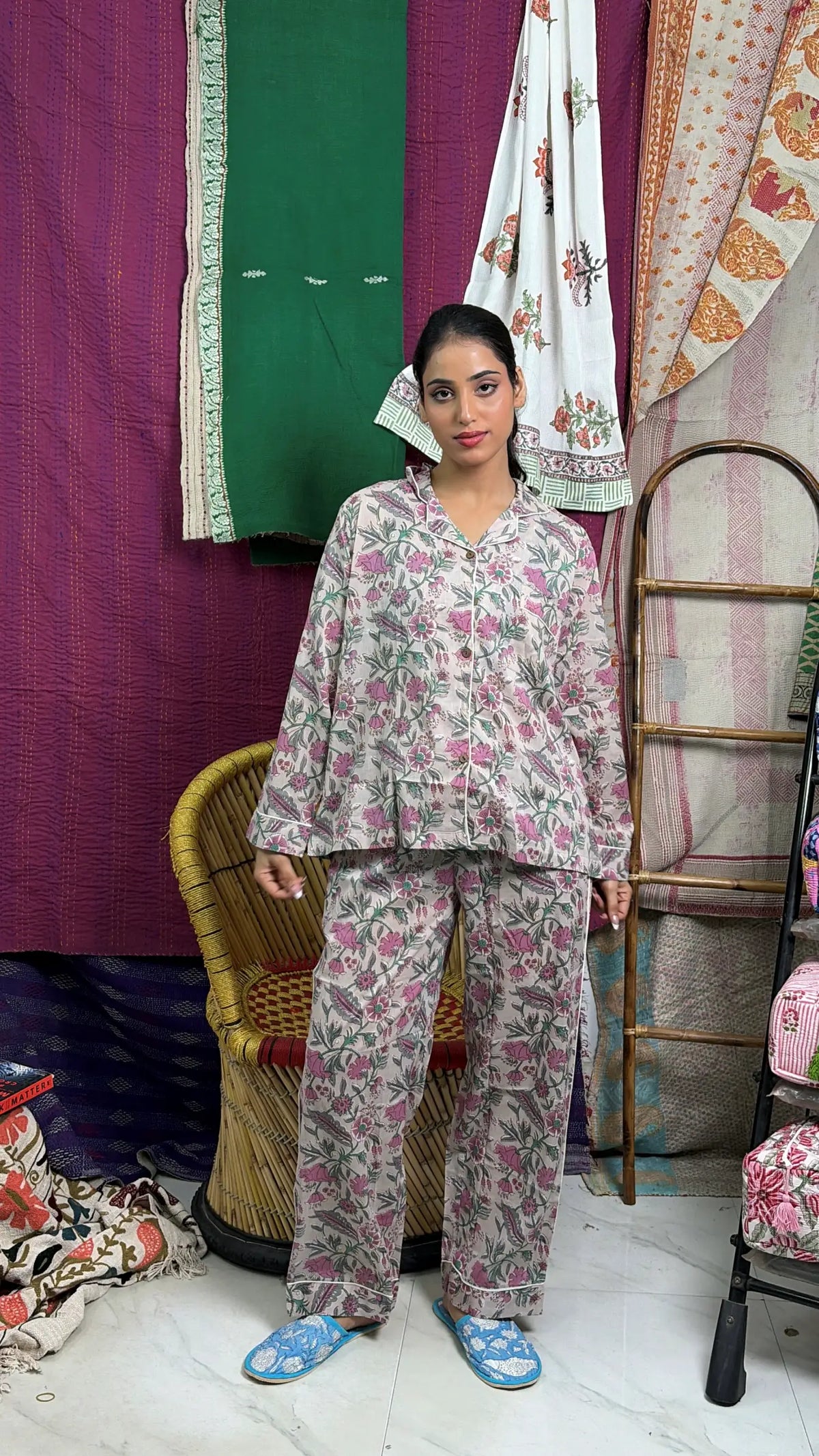 Ensemble pyjama en pur coton, chemise de nuit, Panama, bloc à main imprimé, vêtements de nuit, vêtements de salon de printemps | Ensemble de nuit confortable à rayures florales de lotus d'été de luxe