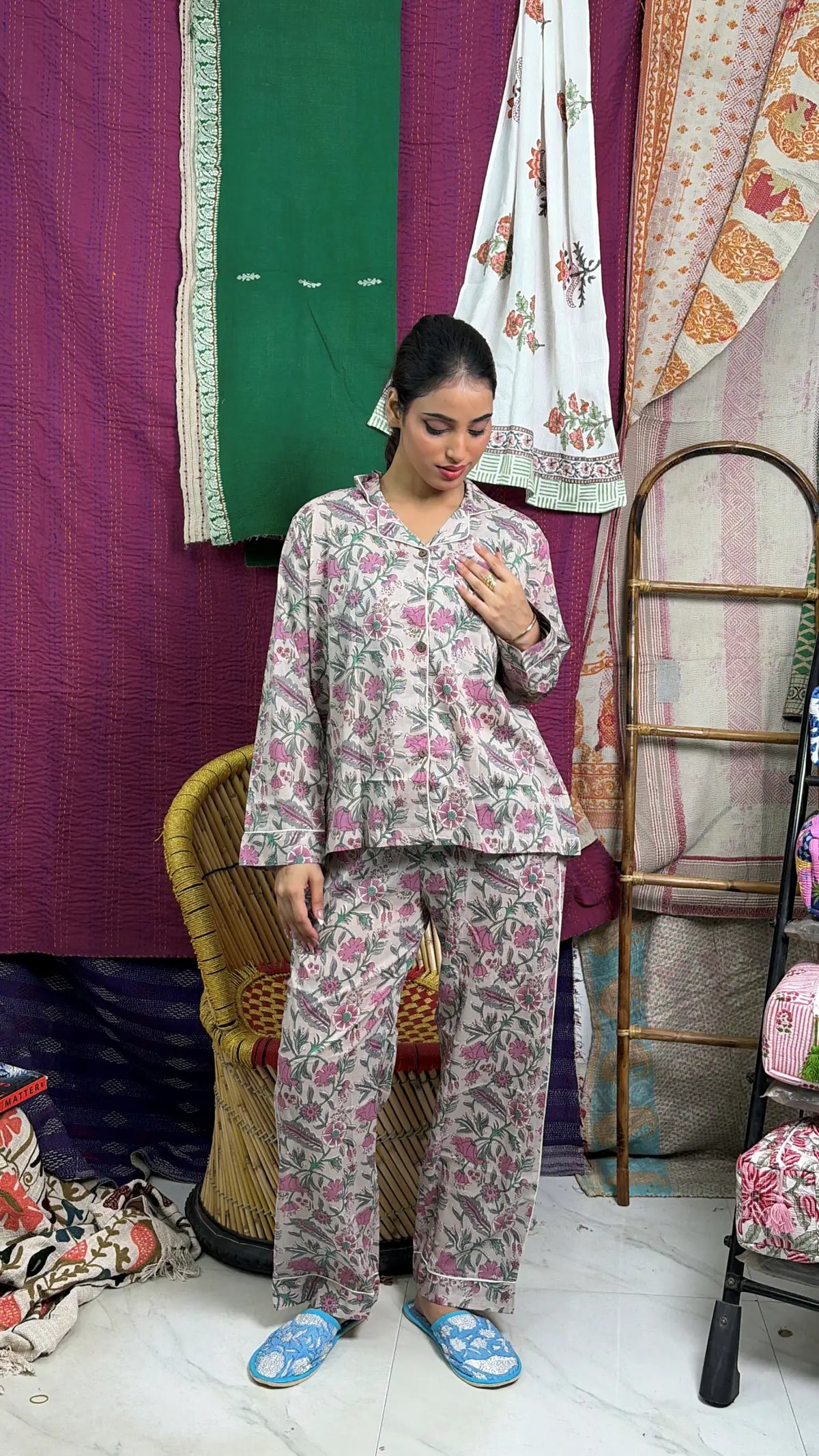 Ensemble pyjama en pur coton, chemise de nuit, Panama, bloc à main imprimé, vêtements de nuit, vêtements de salon de printemps | Ensemble de nuit confortable à rayures florales de lotus d'été de luxe