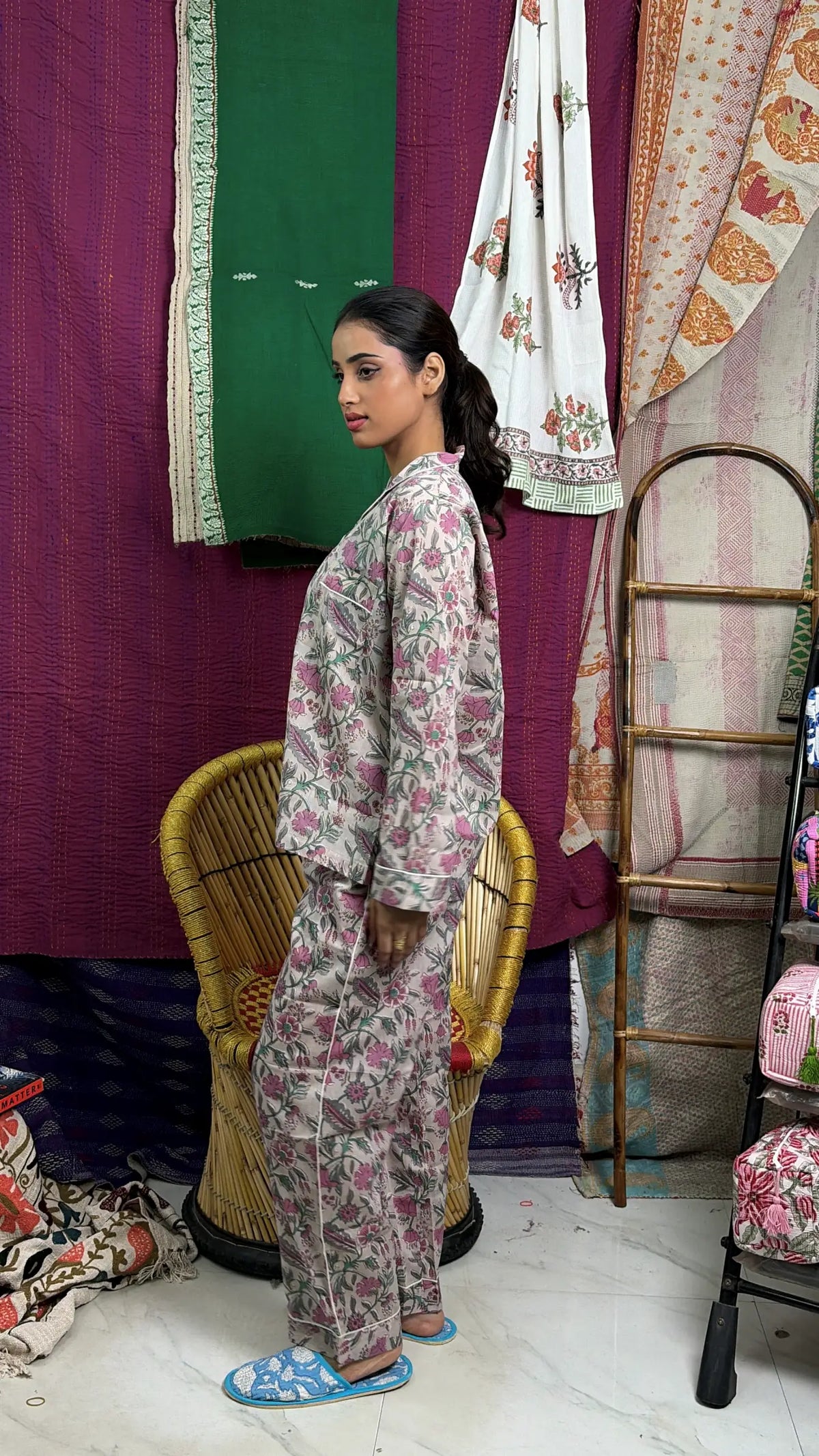 Ensemble pyjama en pur coton, chemise de nuit, Panama, bloc à main imprimé, vêtements de nuit, vêtements de salon de printemps | Ensemble de nuit confortable à rayures florales de lotus d'été de luxe