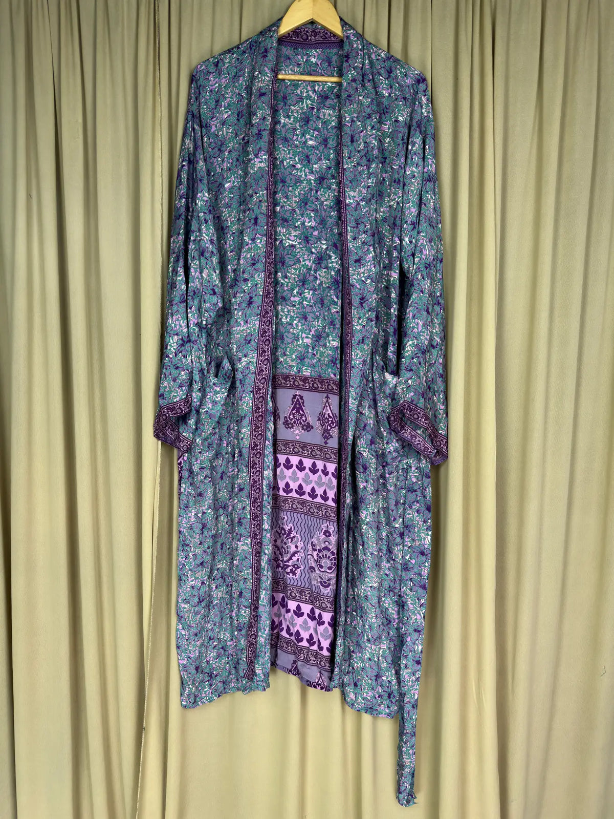 Silky Soft Menâ€™s Kimono Robe | Masculine Elegant Classic Sustainable Vintage House Robe gift, Timeless Comfy Lounge Beach Wear, White Floral