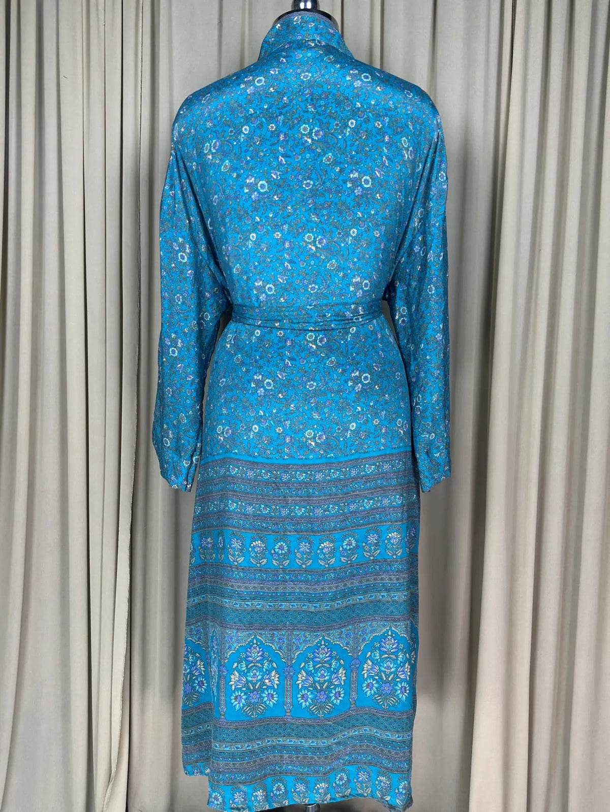 Recycle Silk Sari Women Kimono | Boho Chic Beach Cover Up Vintage Lounge Dressing Robe | Resort Wear Regal Gypsy House Robe | Blue Floral