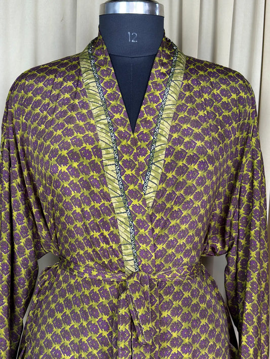Recycle Silk Sari Women Kimono | Boho Chic Beach Cover Up Vintage Lounge Dressing Robe  l Resort Wear Regal Gypsy House Robe | Green Floral