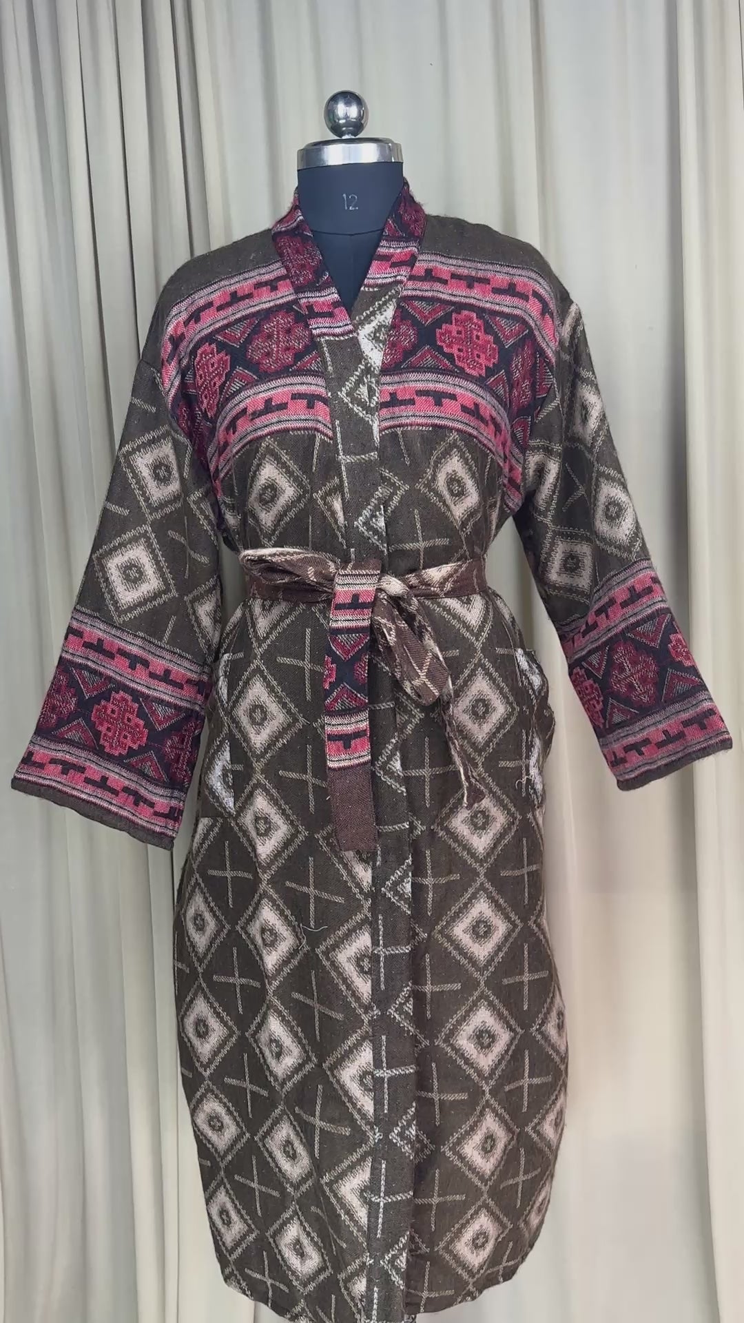 Yak Wool Blend Women Kimono Robe, Cozy Winter Romance Loungewear, Brown Diamond Print Cardigan House Coat with Pockets, Quirky Christmas Gift For Her