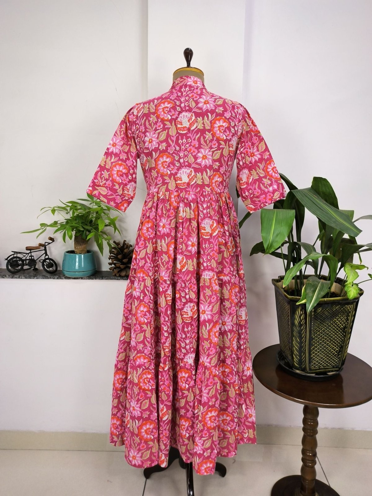 dresses made of thin indian cotton for summer Beautiful Summer Cotton Dress,Hand Print Hand Block Tops, Cotton Indian Flapper/Sketer Wear, Circle Boho Small Size dresses made of thin indian cotton for summer Beautiful Summer Cotton Dress,Hand Print Hand Block Tops, Cotton Indian Flapper/Sketer Wear, Circle Boho Small Size