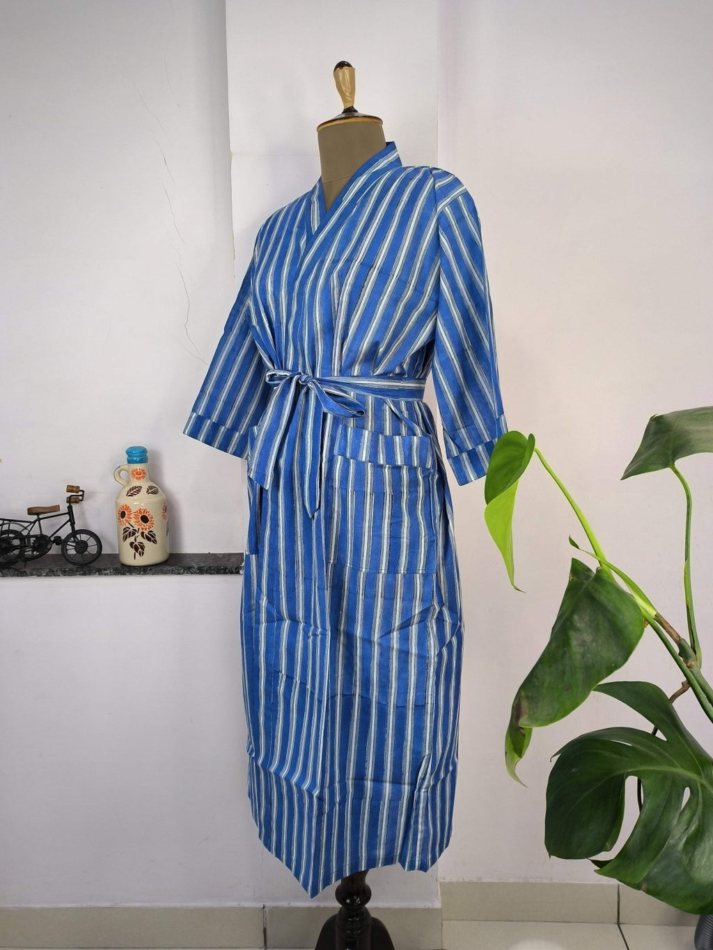 block-printed Cotton Kimono Robe in floral