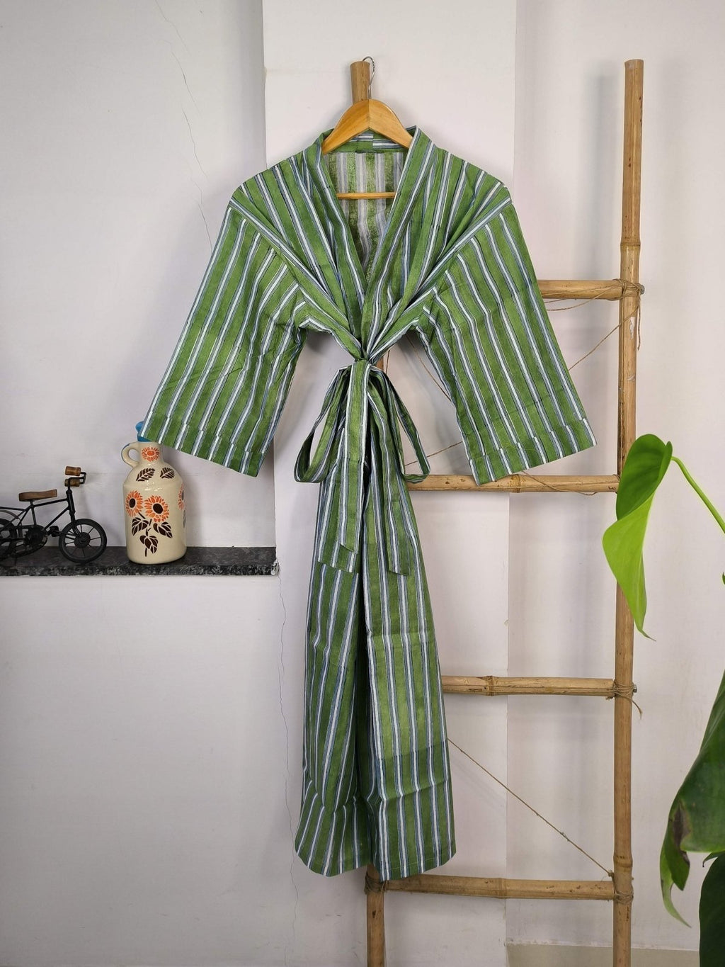 block-printed Cotton Kimono Robe in floral