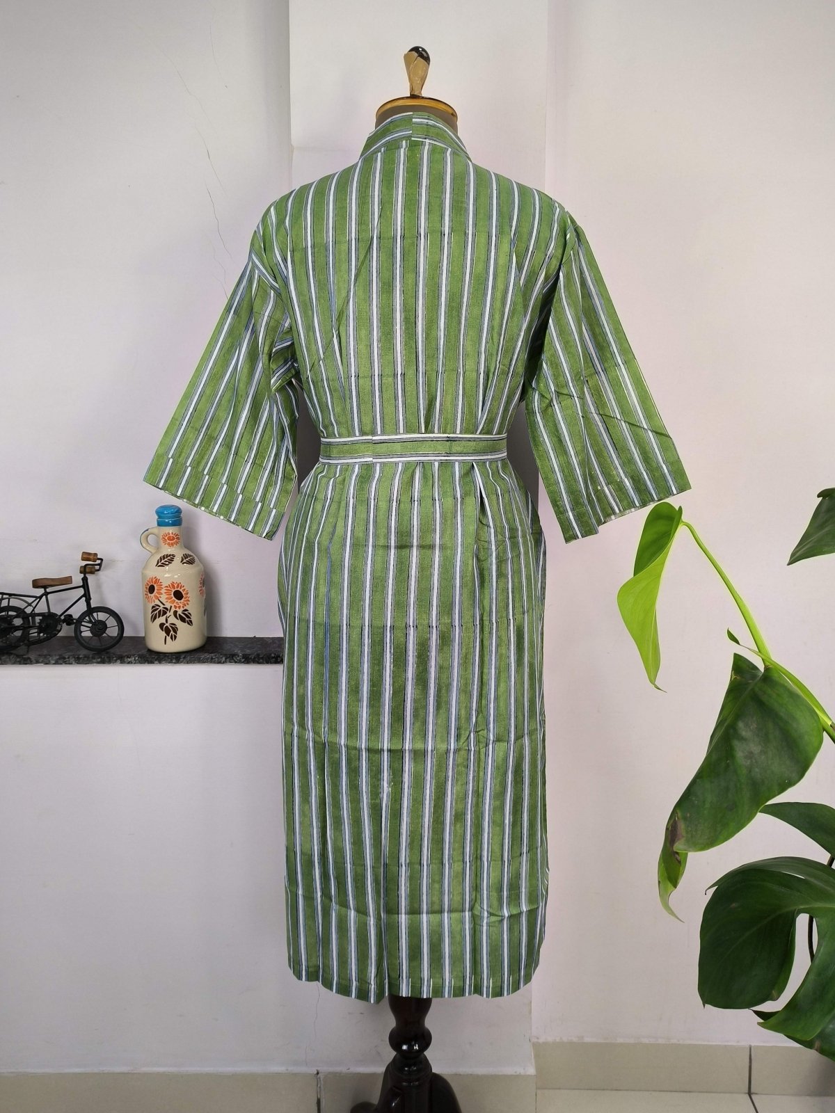 block-printed Cotton Kimono Robe in floral