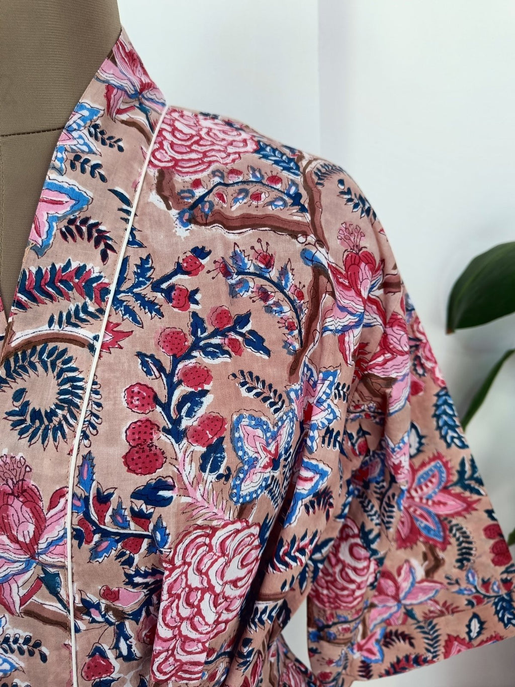 block-printed Cotton Kimono Robe in floral