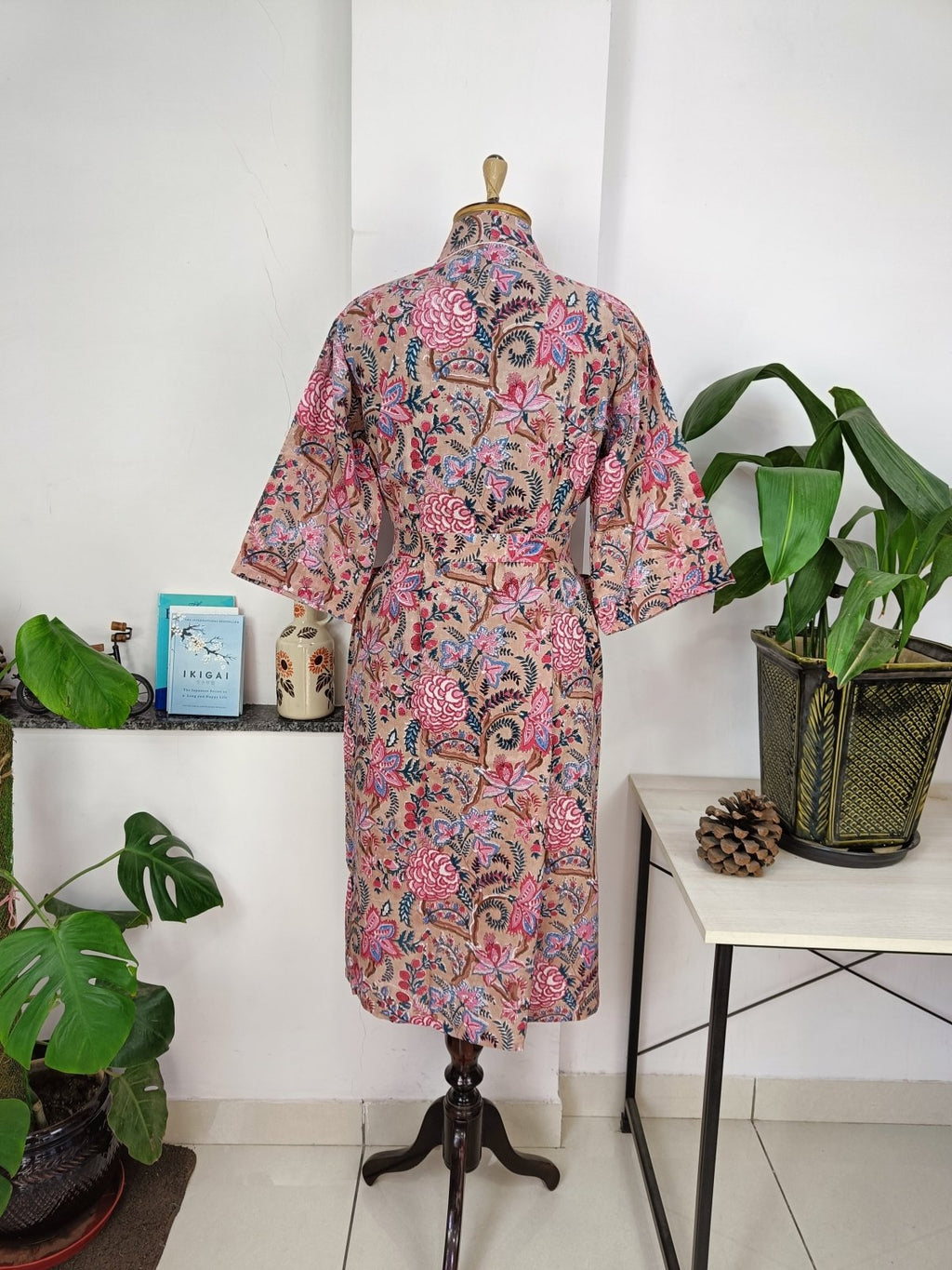 block-printed Cotton Kimono Robe in floral