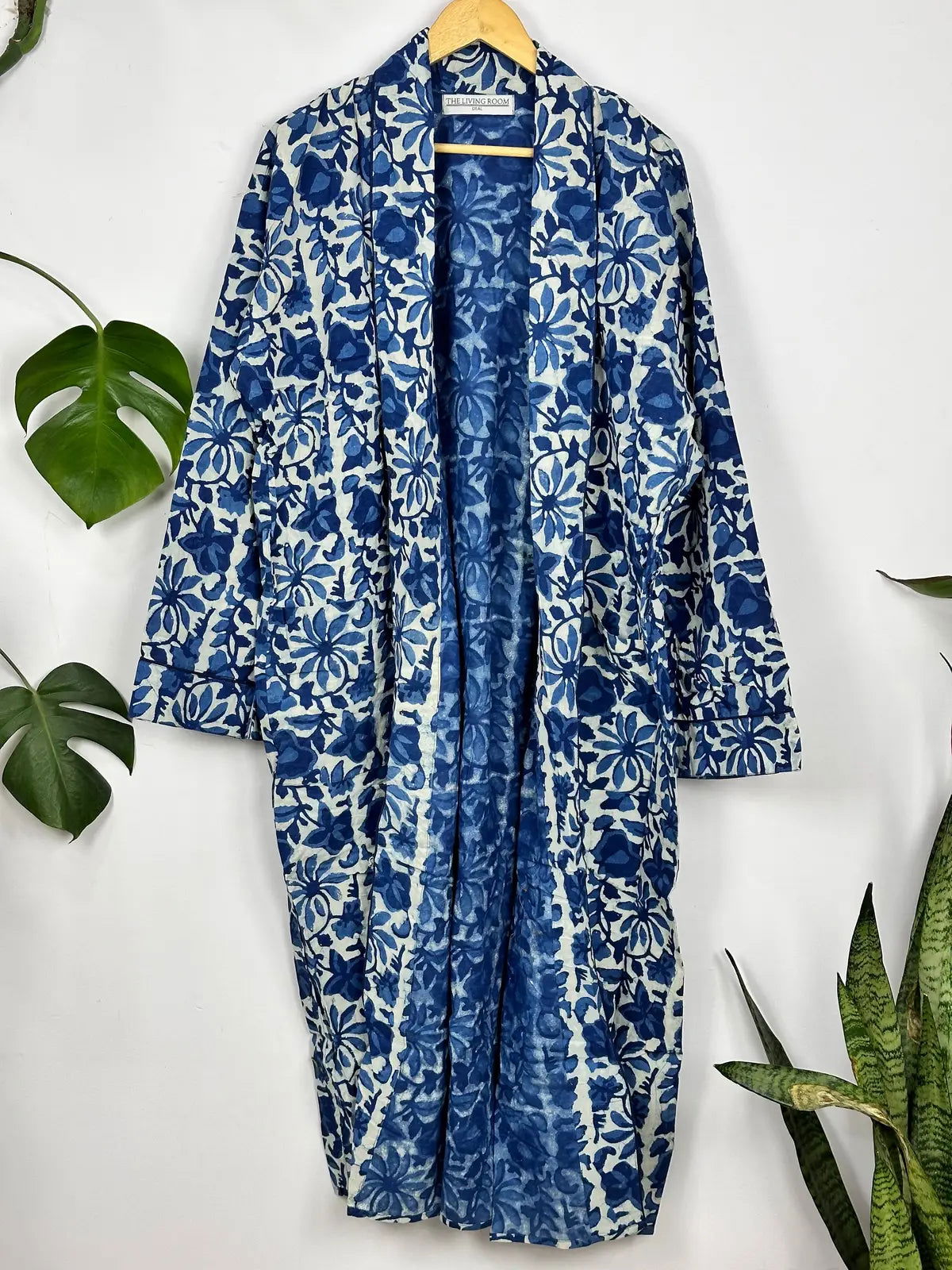 Men's block-printed Cotton Kimono Robe in white blue indigo floral