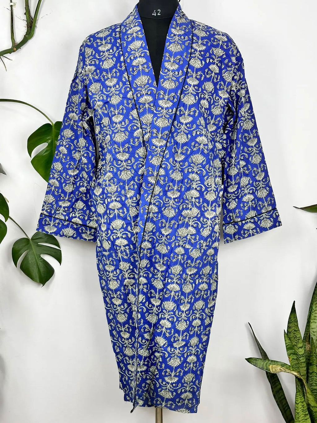 Men's block-printed Cotton Kimono Robe in blue white lotus