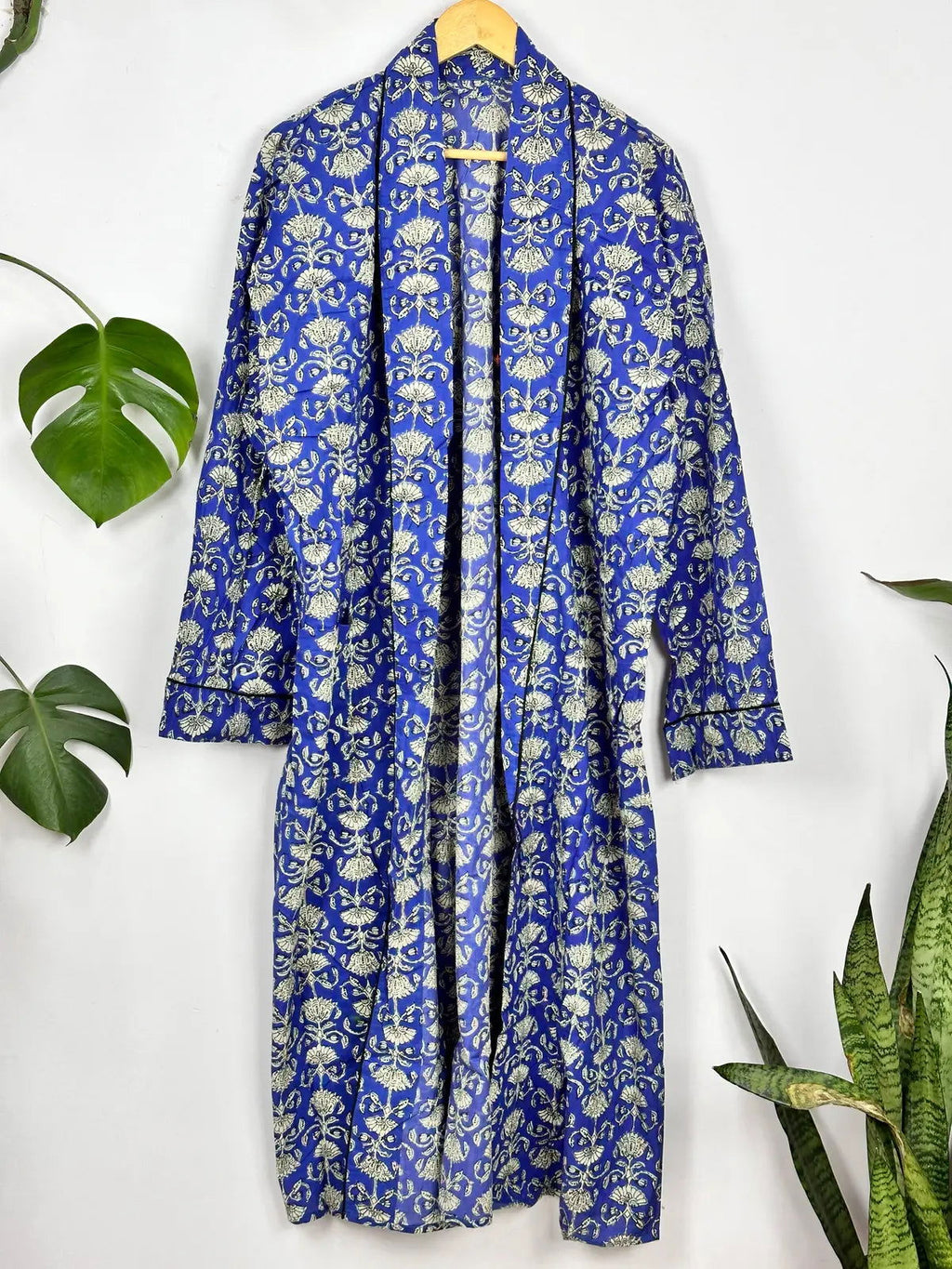 Men's block-printed Cotton Kimono Robe in blue white lotus
